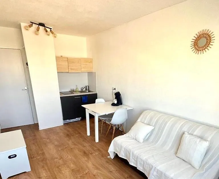 Appartement Tout Equipe A 6 Minutes De La Gare St Charles Marseille 0*,